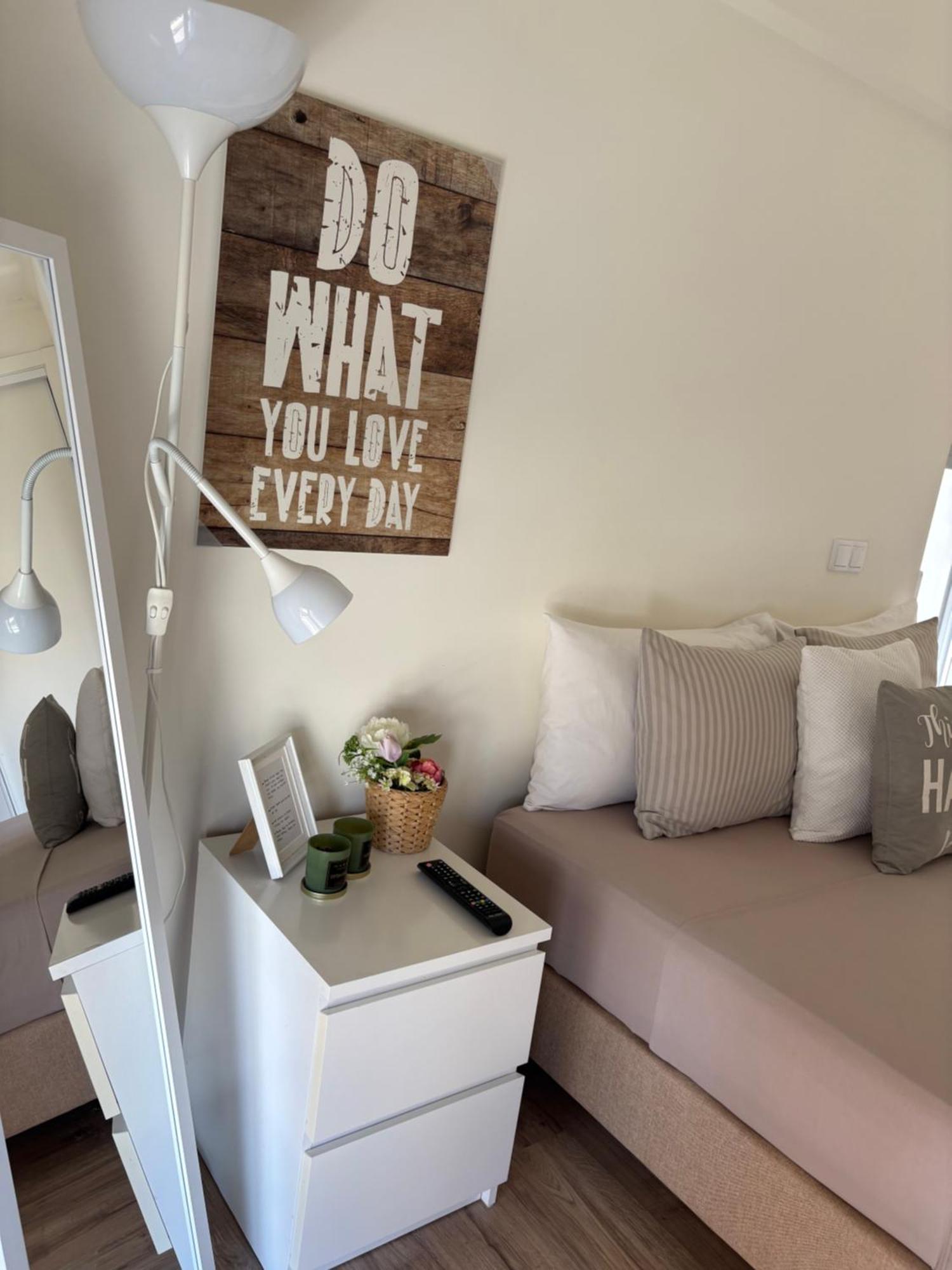 Modern Double Room With Private Balcony Montijo Extérieur photo